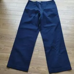 新品　未使用　ネイビー ストレートパンツ