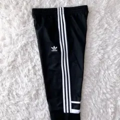 Item thumbnail for item a463415c-16ca-4ba2-bf90-43c3fc0f1861