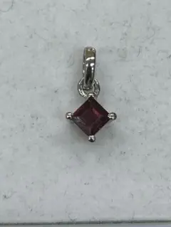 最終価格‼️ガーネット　ペンダント　シルバーメッキ　トップ