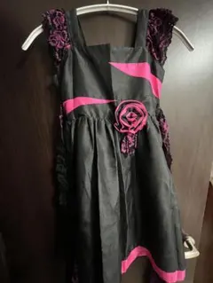 黒とピンクのフラワーモチーフドレス ドレス　発表会　子供用ドレス