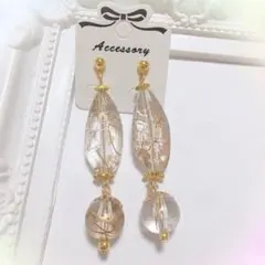 Item thumbnail for item 2b24d48f-8ae3-41d1-948c-583cfa63e71c