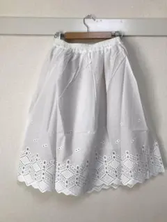 チュールスカート カットワーク刺繍 アースミュージック☆新品 サマーセール！