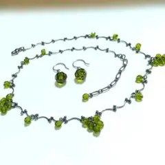 オーストリアスワロフスキー製クリスタルストーン ヴィンテージ ネックレス ピアス