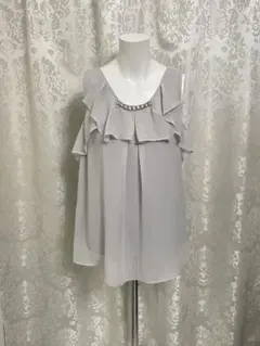 salireフリル付きビジューノースリーブトップス ライトグレー
