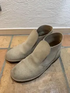 Clarks✖️ビームス　デザートブーツ スエード ベージュのサムネイル