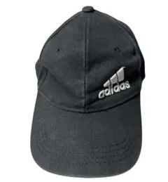 adidas キャップ ブラック 黒 刺繍ロゴ 帽子