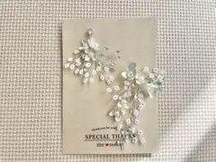 mekku ピアス 花 小枝 ビーズ 結婚式 パーティー 大ぶり アシンメトリー