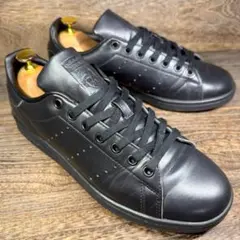 スタンスミス スニーカー