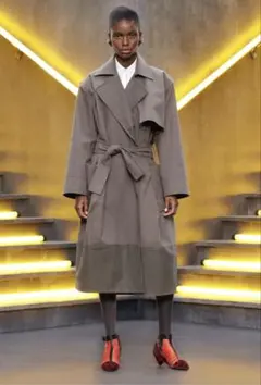 セール】BALENCIAGA バレンシアガ トレンチコート 2025AW - メルカリ