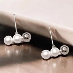 G50* パールライン　メタルボール　ピアス　 シルバー