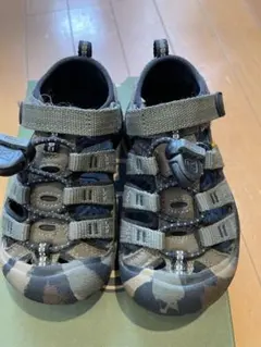 【N★専用】KEEN 迷彩サンダル 調整可能　Newport H2 16cm