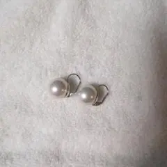 大玉パールデザインピアス シルバー フック式 ホワイト