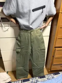URBAN RESEARCH カーゴパンツ オリーブ Mサイズのサムネイル