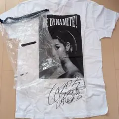 遠藤エミサイン入りシャツ