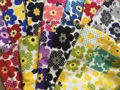 はぎれ 生地 花柄　北欧　カットクロス パッチワーク