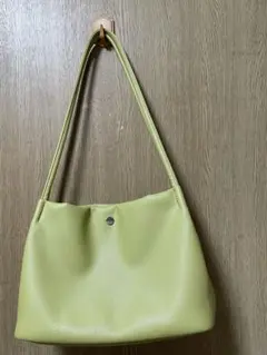 今季物❣️栗原はるみ❣️ライトグリーン ショルダーバッグ 合成皮革❣️