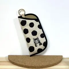 [ハンドメイド]ふわかるソフトメガネケース／エチノ・猫ドット①