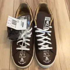 STAN SMITH &NEIGHBORHOOD