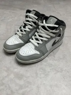 Nike Air Jordan 1 Mid