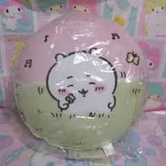 ちいかわ　フロアクッション　しまむらのサムネイル