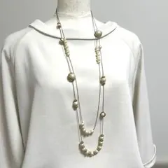 Item thumbnail for item a9b92a44-dc43-4fde-b5ed-41ce28cc364f