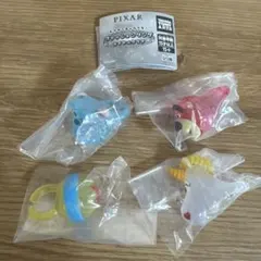 ピクサーキャラクター　ファッションリングロイヤルクリア 4個セット