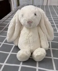  Bashful Bunny largeヒゲ 廃盤 旧型 jellycat Bashful Bunny largeヒゲ 廃盤 旧型 - メルカリ