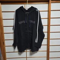 ドラッグストアーズ パーカー