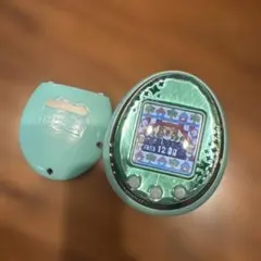 バンダイ　たまごっち グリーン　Tamagotchi iD L BANDAI