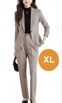 カーキ セットアップ