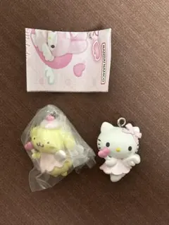 夢みるエンジェルスイング　キティ　ポムポムプリン　ガチャガチャ　キーホルダー
