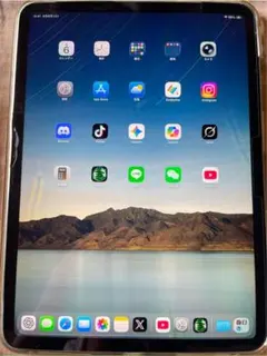 iPad Air (5th generation) スペースグレー 10.9in - メルカリ