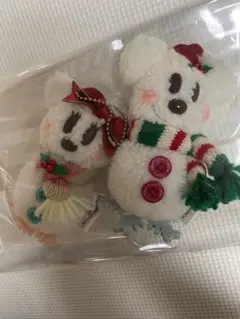 ディズニークリスマス2019 雪だるまミッキーとミニーぬいぐるみバッジ2個セット