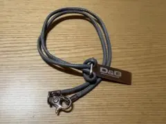 D&G シルバー＆グレー レザー　ネックレス