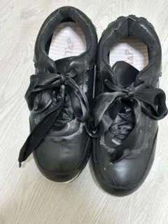 CS&T&P ブラック リボン付きスニーカーのサムネイル