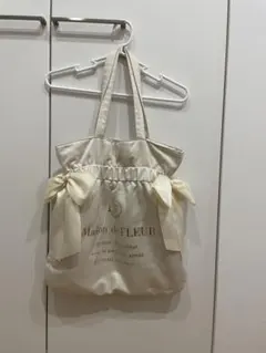 メゾンドフルール トートバッグ