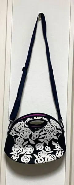 超美品❤️BLUT ショルダーバッグ