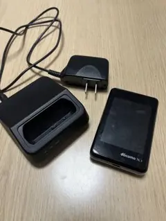 docomo モバイルルーター L-02F 充電ドック付き
