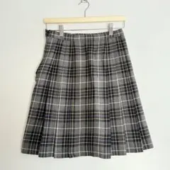 廃盤　バーバリー　ロンドン　ウール100％ チェック プリーツスカート　グレー系