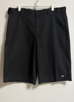 Dickies 36インチ　黒ハーフパンツ