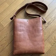 美品！analogico アナロジコ 縦トリムバッグ Mサイズのサムネイル