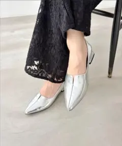 オリエンタルトラフィック ポインテッドトゥパンプス
