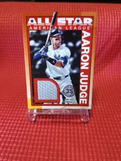 アーロンジャッジ レリックカード 1990デザイン 2025 Topps