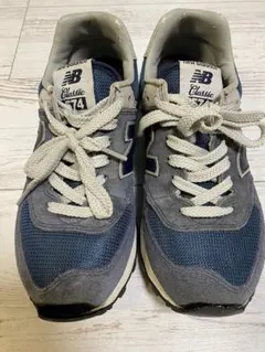 New Balance 574 グレー/ネイビー スニーカー