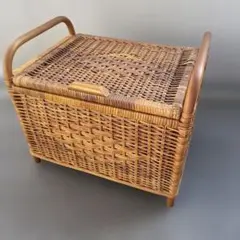 蓋付きバスケット　ラタン　籐のかご　昭和レトロ