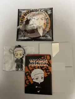 東京リベンジャーズ 三ツ谷 隆 缶バッジ キーホルダー ステッカー3種 クリップ