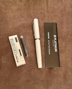 新品　プラチナ万年筆 プロシオン ホワイトのサムネイル