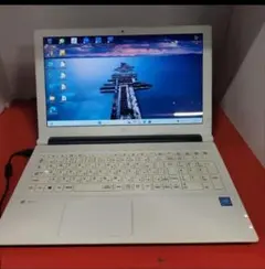 大特価！サクサク快適SSD☆人気白ノートパソコン♡ブルーレイ&カメラ！Win11 大人気❤️ホワイトノートpc❤️ブルーレイ❤️Windows11❤️サクサク