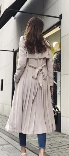 【完売品】rienda リエンダ springプリーツトレンチコート ブラック