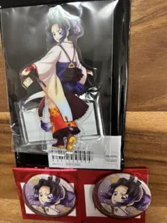 鬼滅の刃　午年　アクリルスタンド 缶バッチ 胡蝶しのぶ